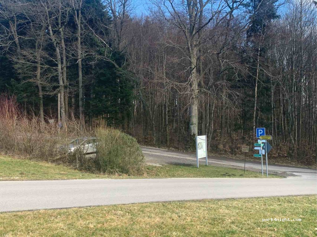Wanderparkplatz Ratzinger Höhe — foto