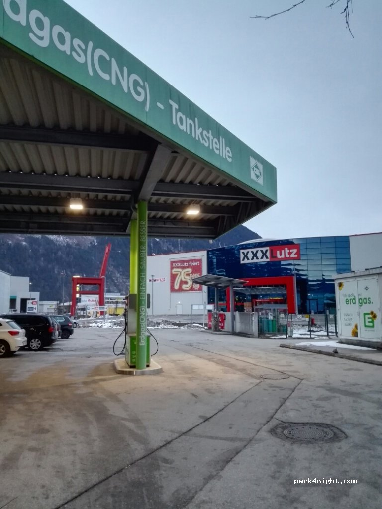 (8940) Liezen - 18 Gesäuse Straße — foto