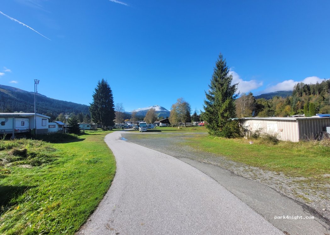 Campingplatz in Tirol- Kitzbühel am Schwarzsee — foto 5