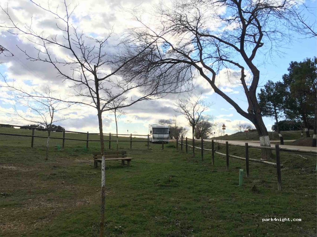 (16421) Puebla de Almenara - Unnamed Road — foto