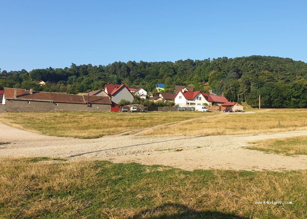 (505100) Codlea - 31 Strada Șoimului — foto