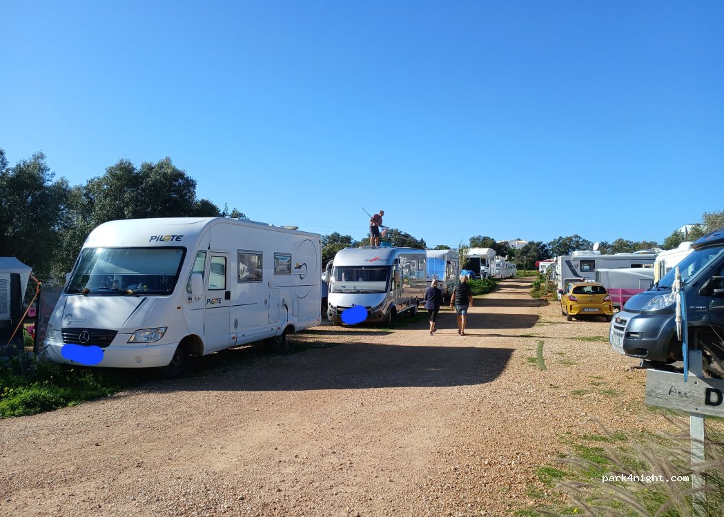 Elodie&Romy's Algarve Camping Car Park — foto 2