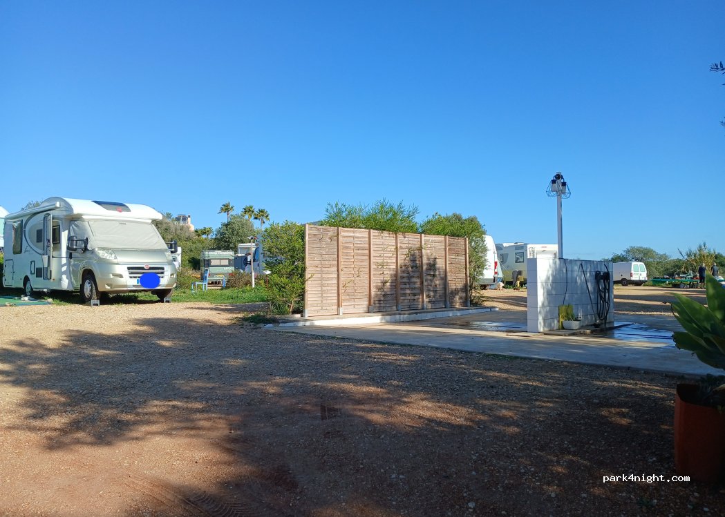 Elodie&Romy's Algarve Camping Car Park — foto 3