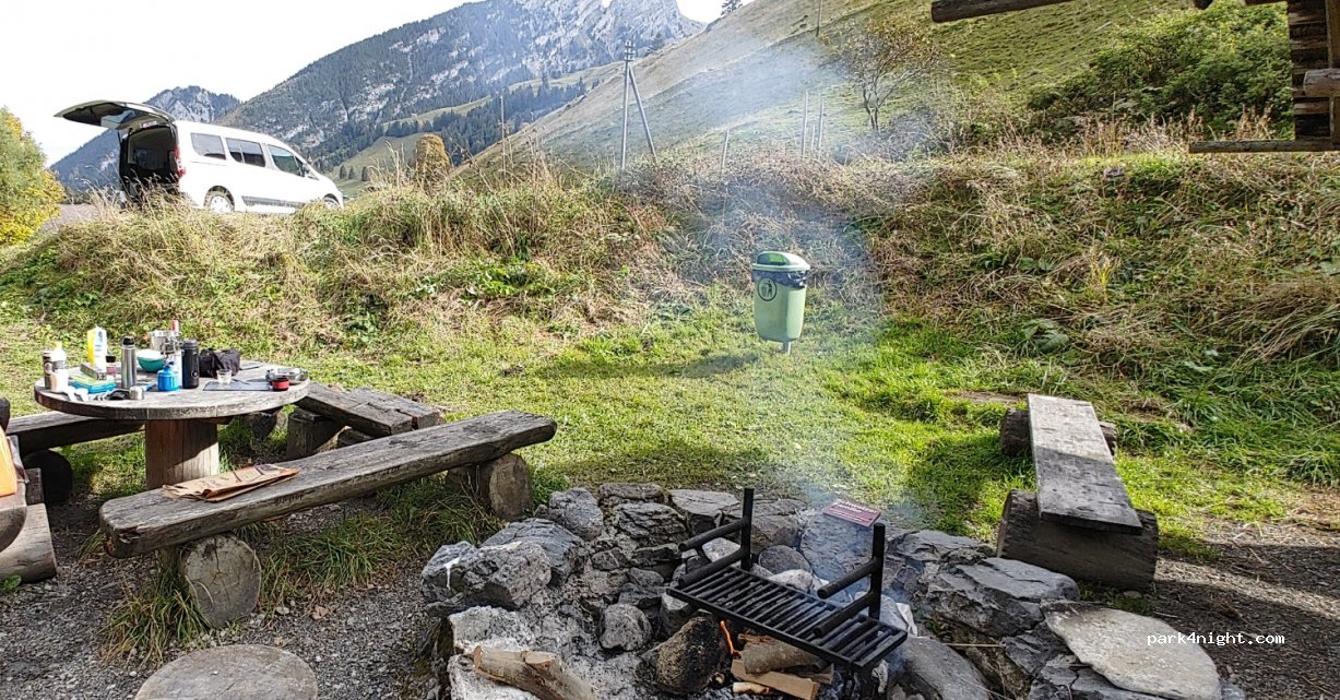 (3757) Diemtigen - Senggiweide — foto 4