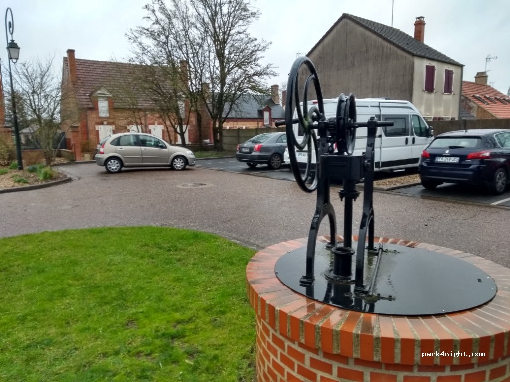 (45240) La Ferté-Saint-Aubin - 17 Rue des Poulies — foto