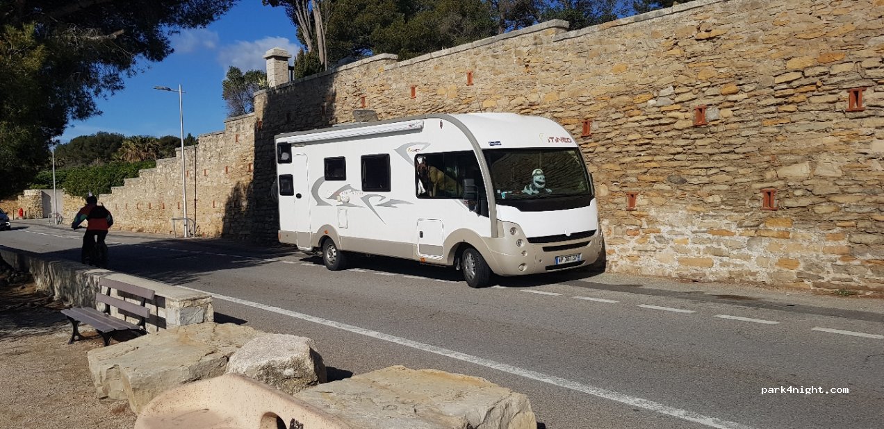 (13600) La Ciotat - 525 Corniche Arène Cros — foto