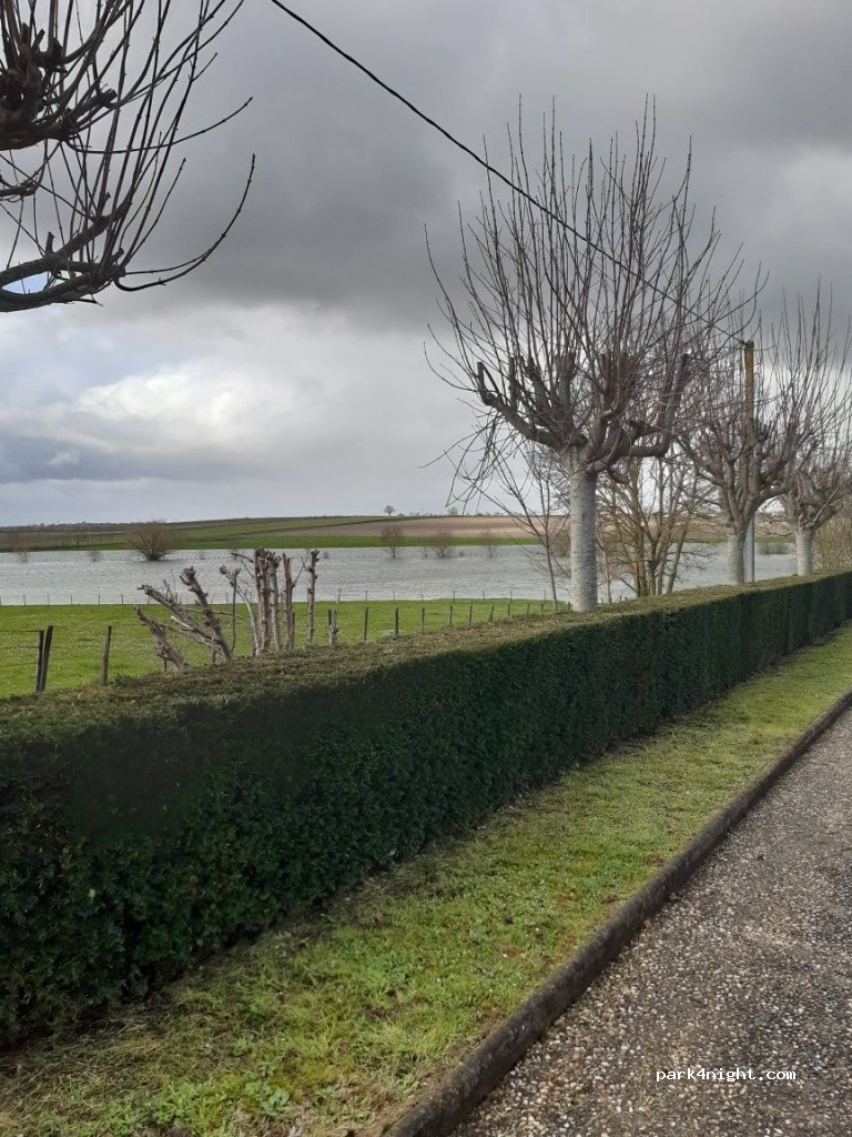 (17800) Brives-sur-Charente - 1B Avenue Europe — foto 2