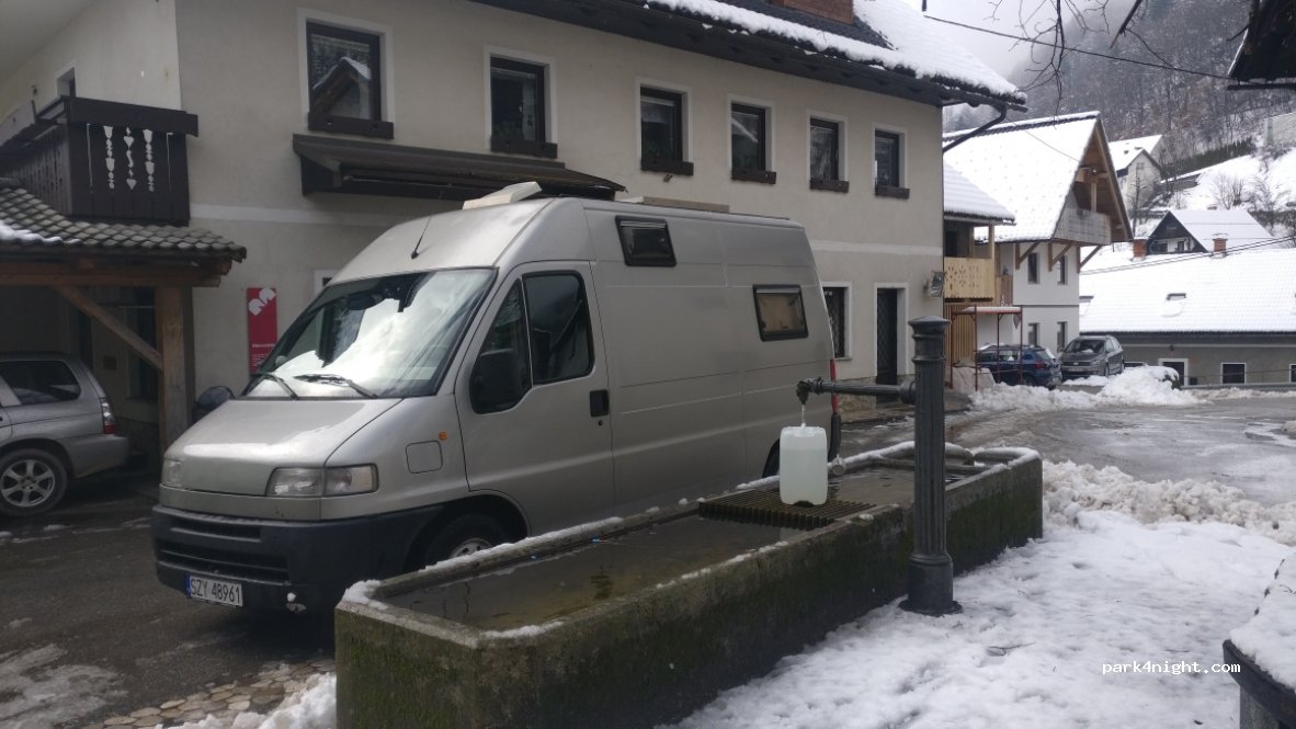 (4267)  - 21 Srednja vas v Bohinju — foto