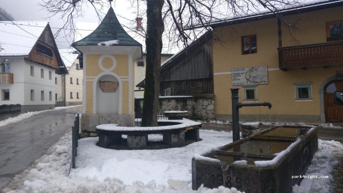 (4267)  - 21 Srednja vas v Bohinju — foto 3