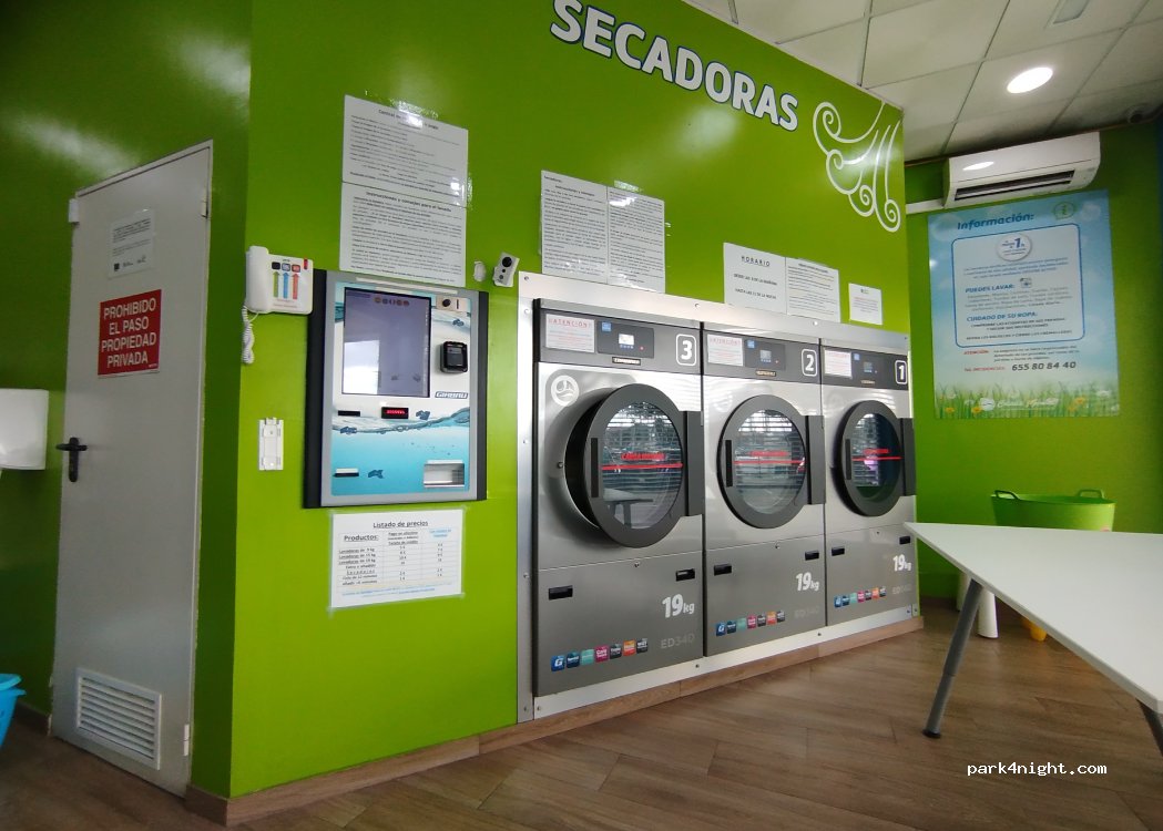 (21400) Ayamonte - 8 Av. de Villa Real de San Antonio — foto 2