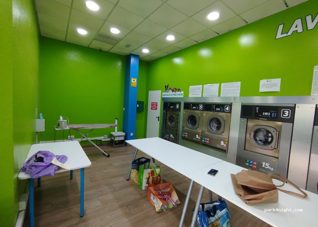 (21400) Ayamonte - 8 Av. de Villa Real de San Antonio — foto 4