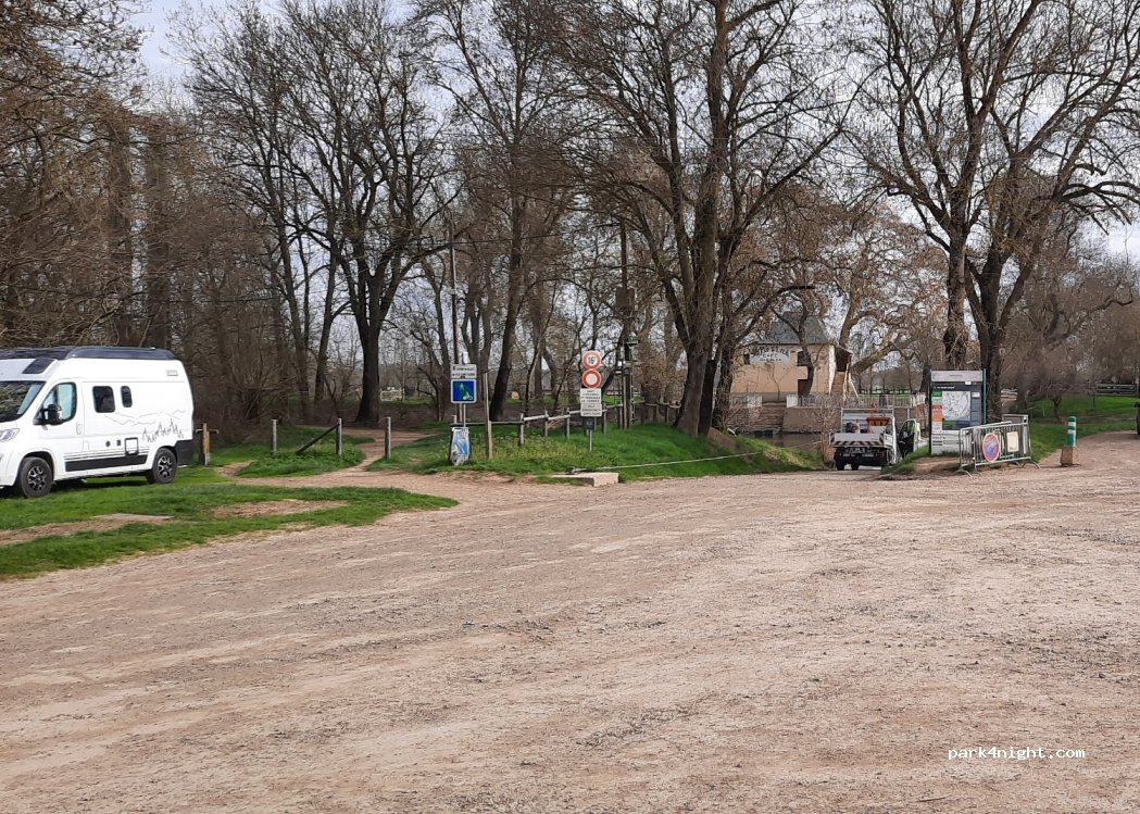 (49100) Angers - Chemin Bas d'Épinard — foto 2