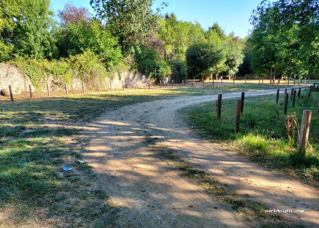 (49100) Angers - Chemin Bas d'Épinard — foto 3