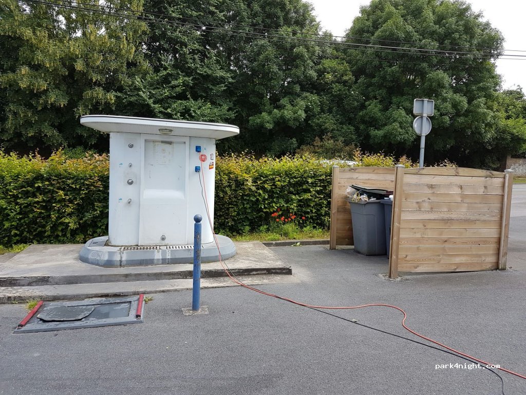 (59360) Le Cateau-Cambrésis - 30-42 Avenue du Mal Leclerc de Hauteclo — foto 2