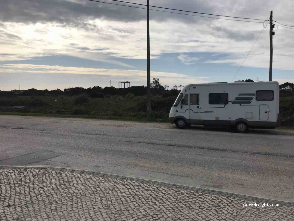 (3090-898) Figueira da Foz - 68 Rua Doutor Pedro Miguel de Santana Lopes — foto 4