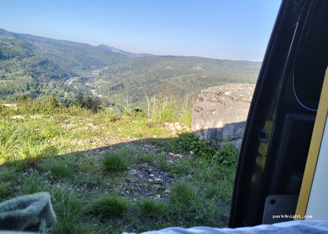 (01130) Saint-Germain-de-Joux - Unnamed Road — foto 4