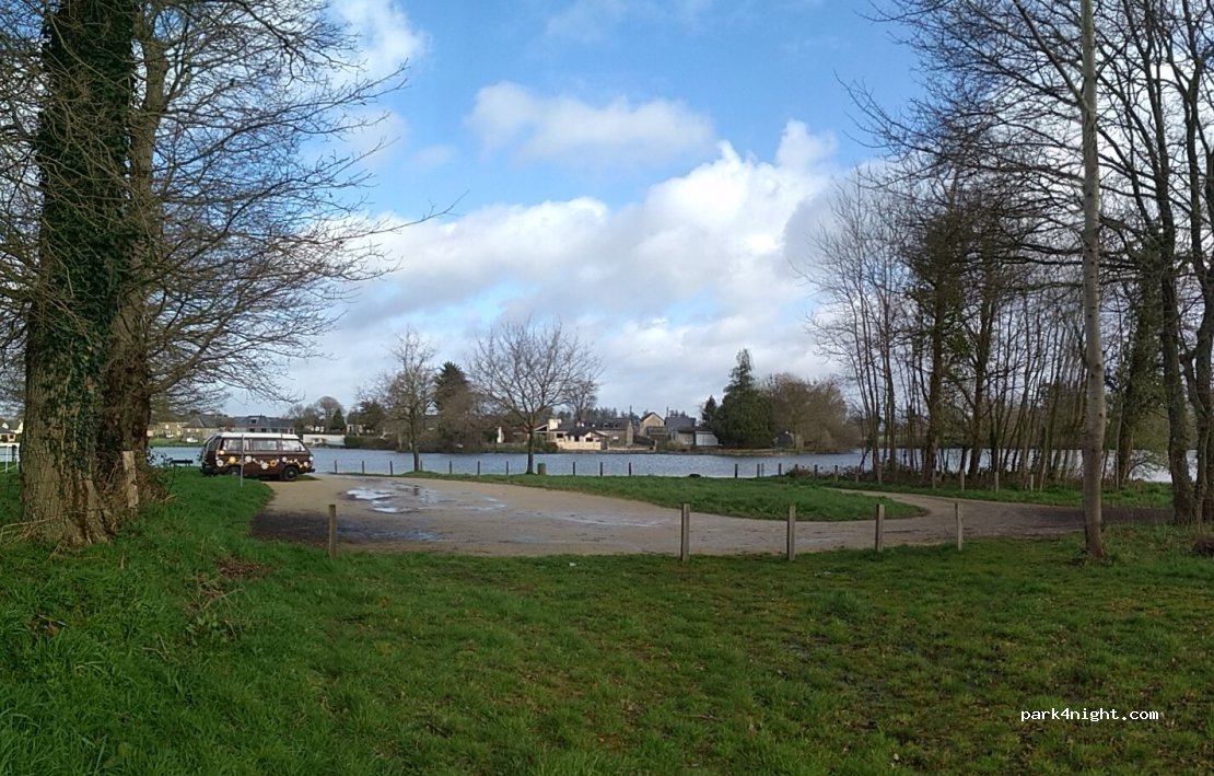 (35630) Saint-Symphorien - Les Livacheres — foto