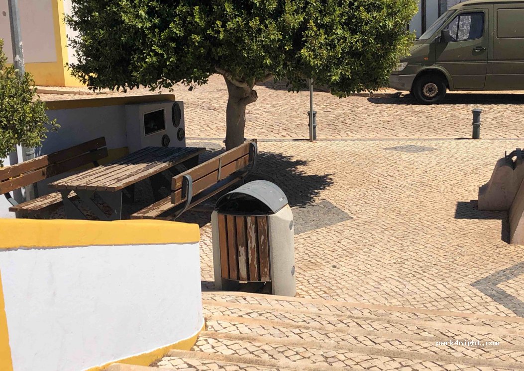 (8650-069) Budens - 24 Rua da Residência — foto 3
