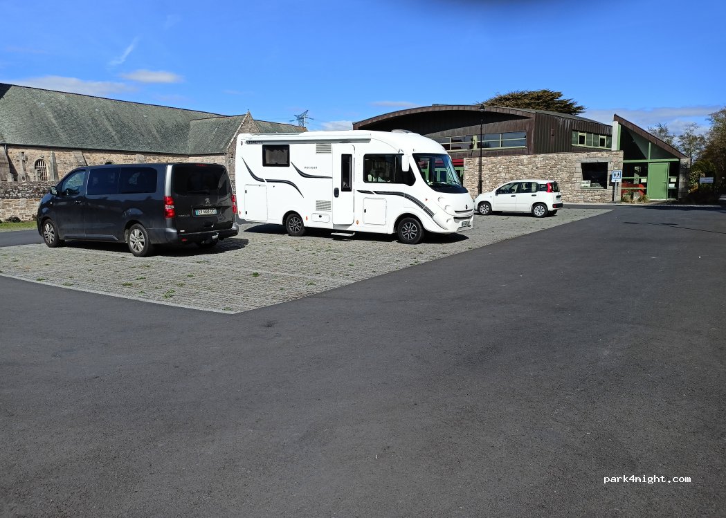 (50340) Flamanville - 20 Rue du Château — foto