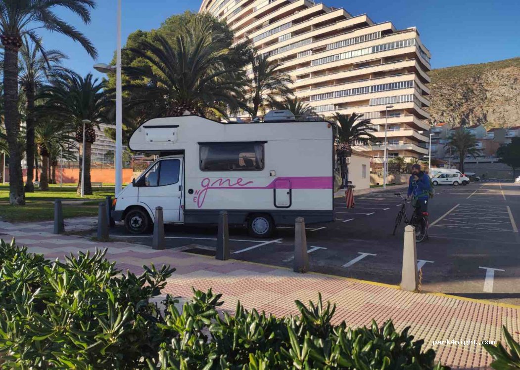(46408) Cullera - 14 Avinguda Joanot Martorell — foto 2