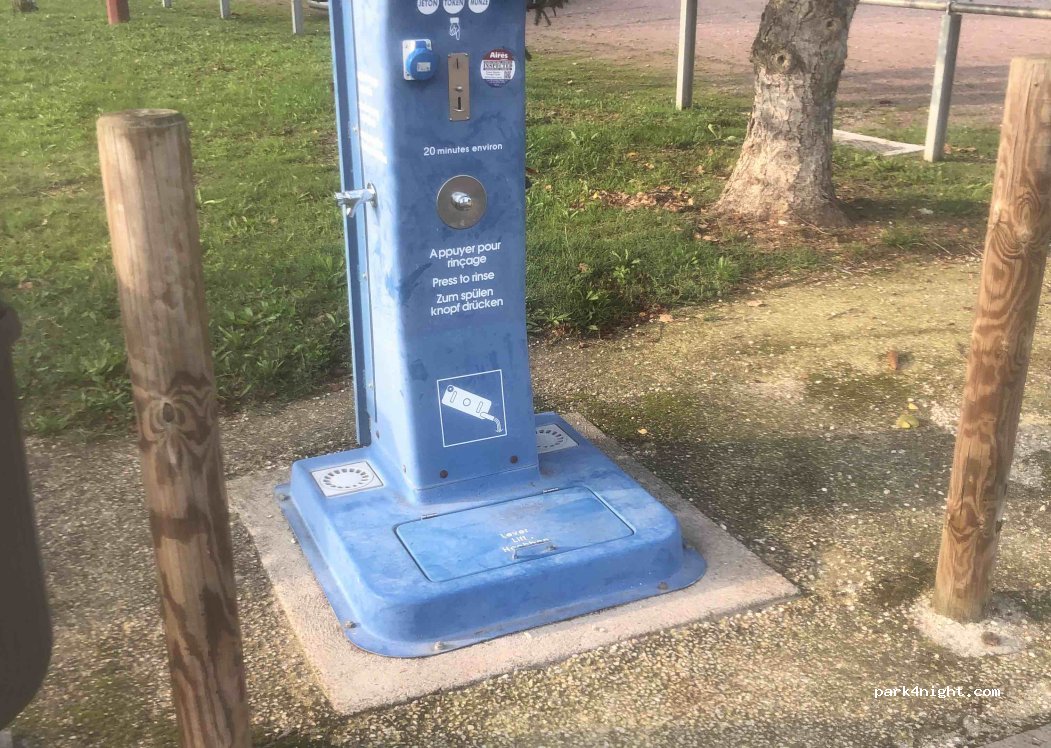 (03000) Avermes - Rue du Stade — foto 4