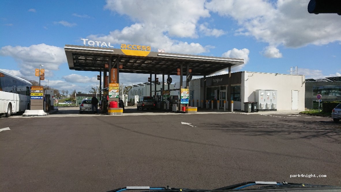 Total Access — foto