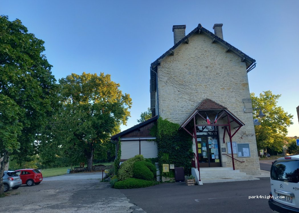 (46090) Francoulès - D49 — foto 3