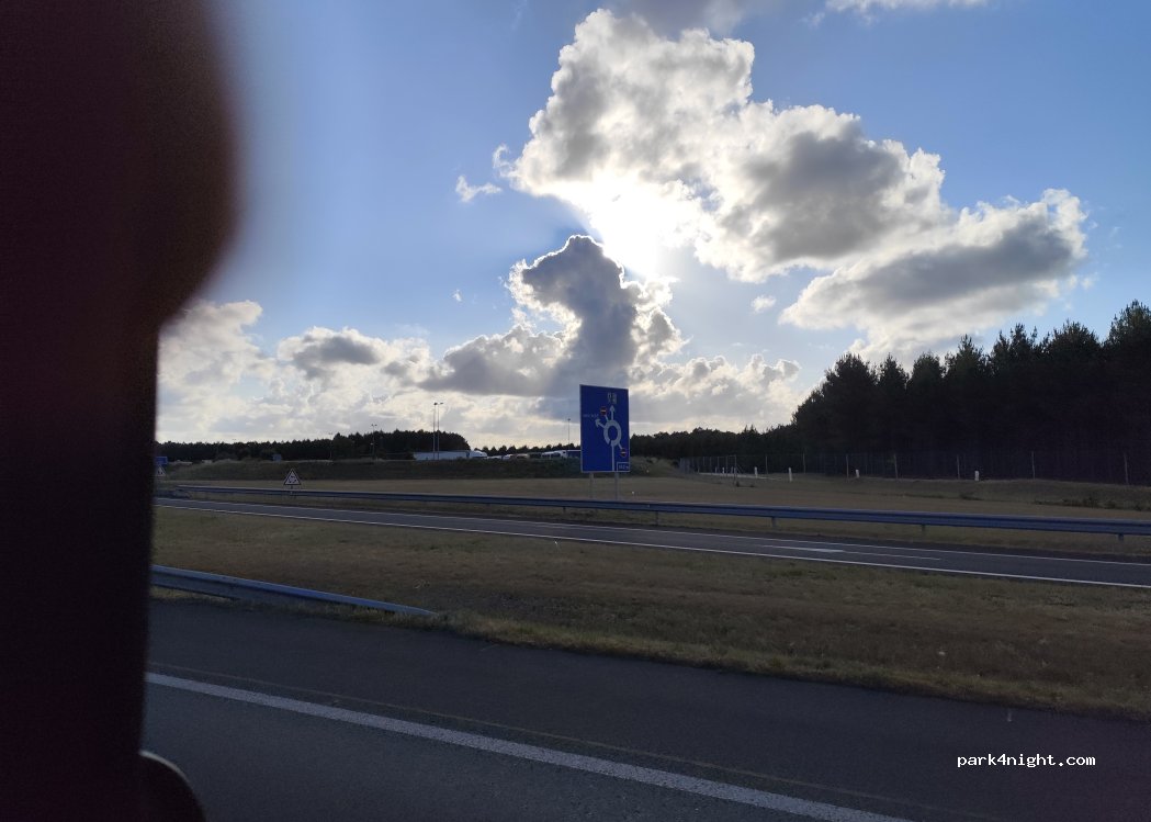 (40260) Lesperon - Route des Estuaires — foto 4