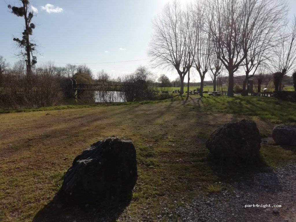 (01660) Mézériat - Route de Vonnas — foto 2