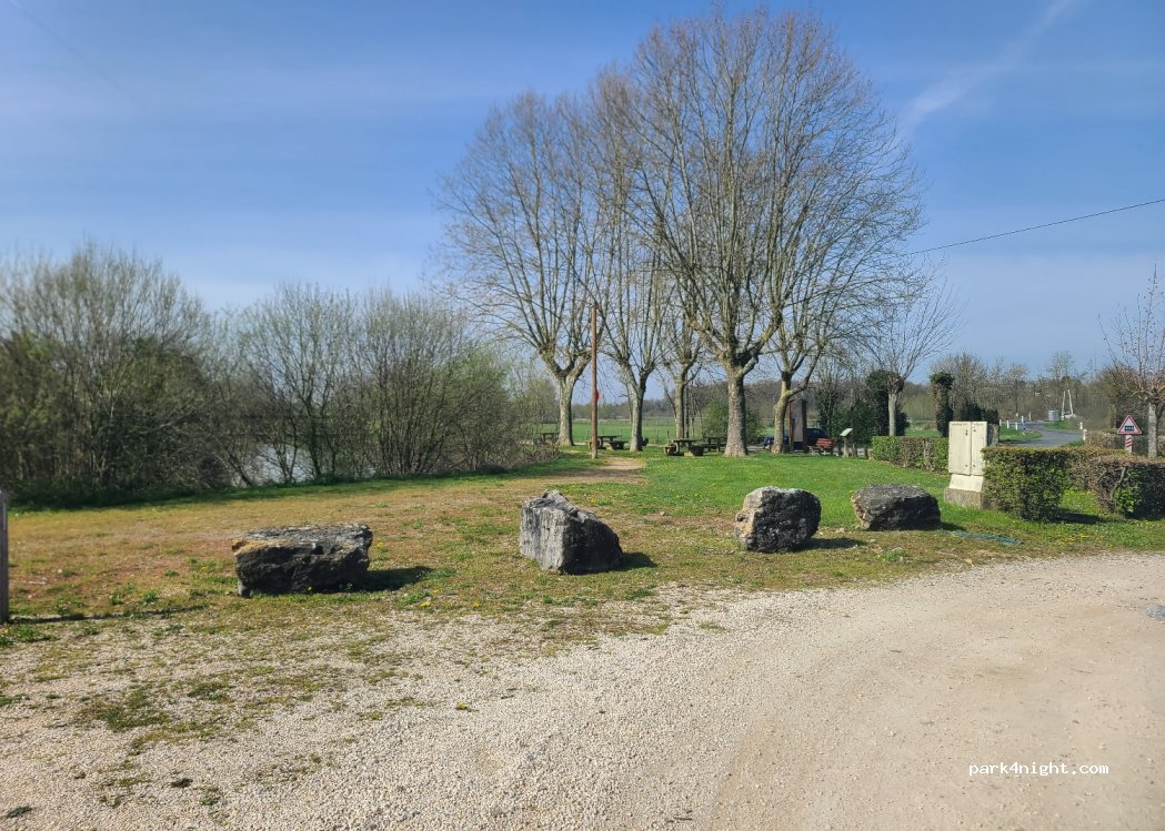(01660) Mézériat - Route de Vonnas — foto 4