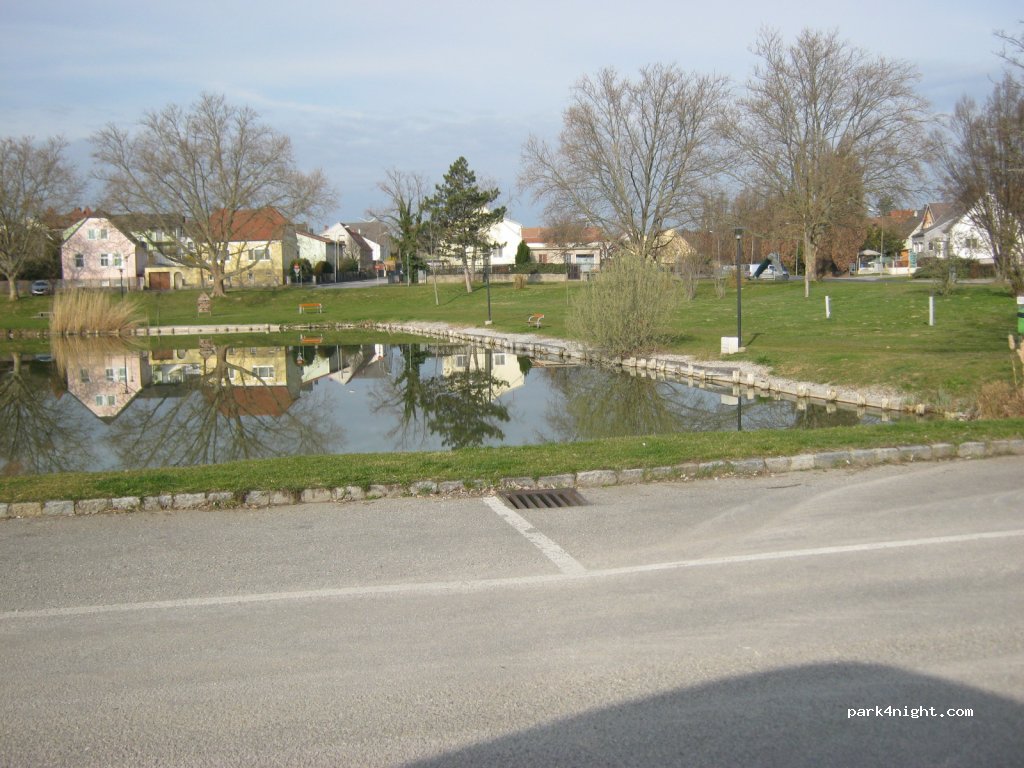 (2225) Zistersdorf - Umfahrungsstraße — foto 2