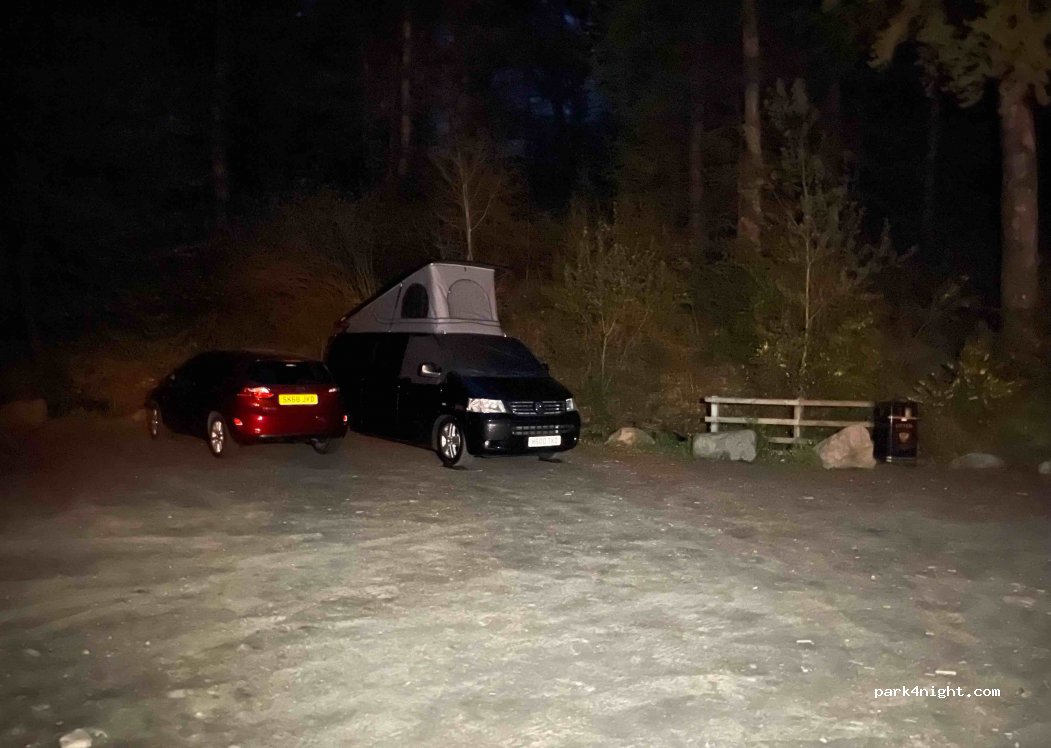 Deil's Cauldron Waterfall Car Park — foto