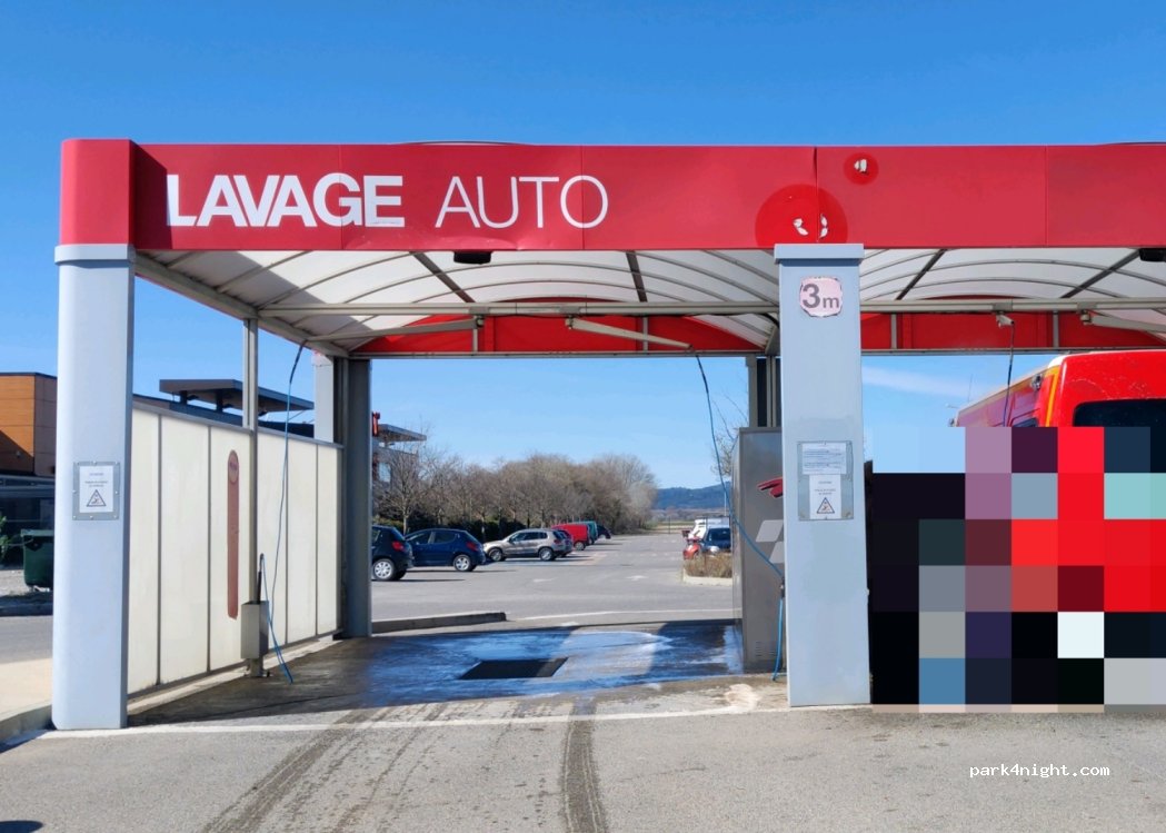 Aire de camping-cars Carrefour Market | Vinon-sur-Verdon — foto 4