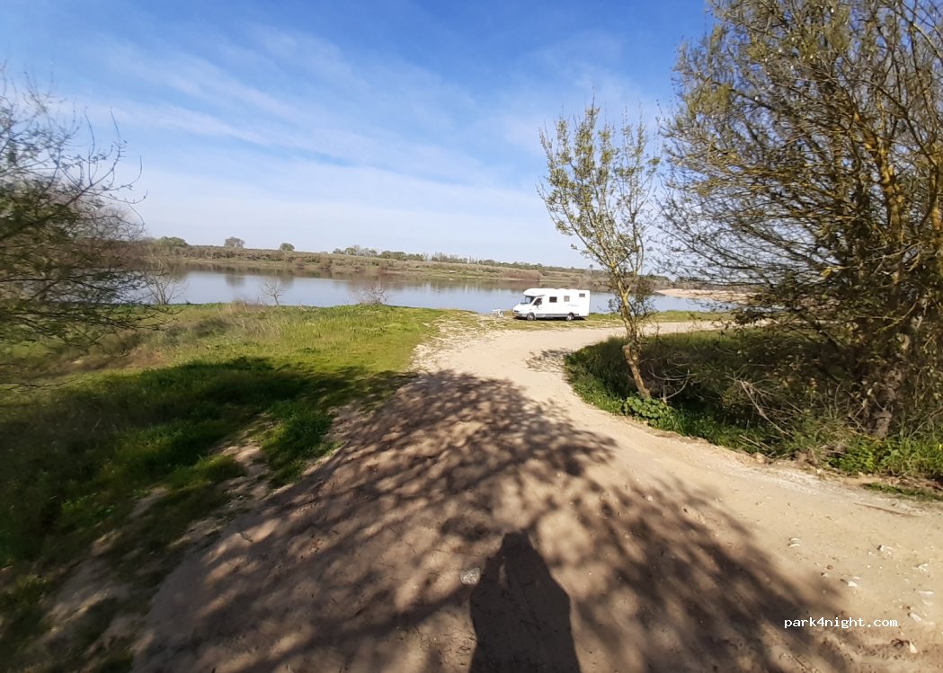 (2140) Vale de Junco - Unnamed Road — foto 3