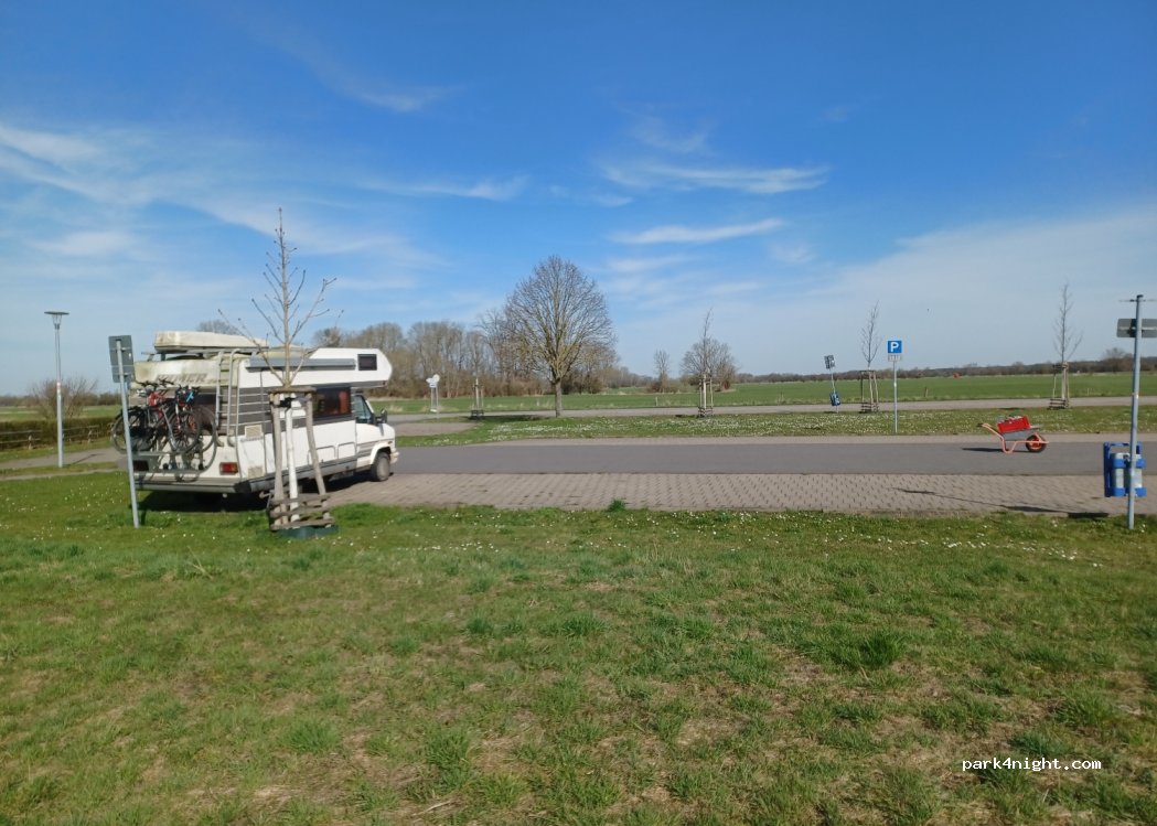 Parkplatz 2 — foto 4
