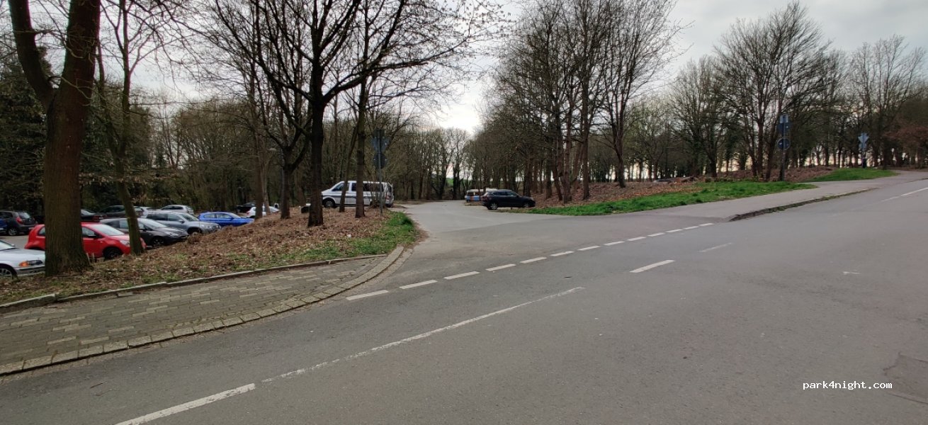 Kemnade Parking Oveney — foto