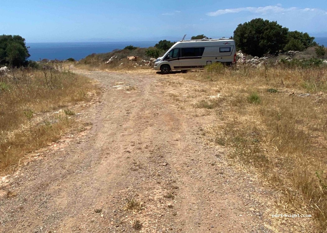 (230 71)  - Unnamed Road — foto 2