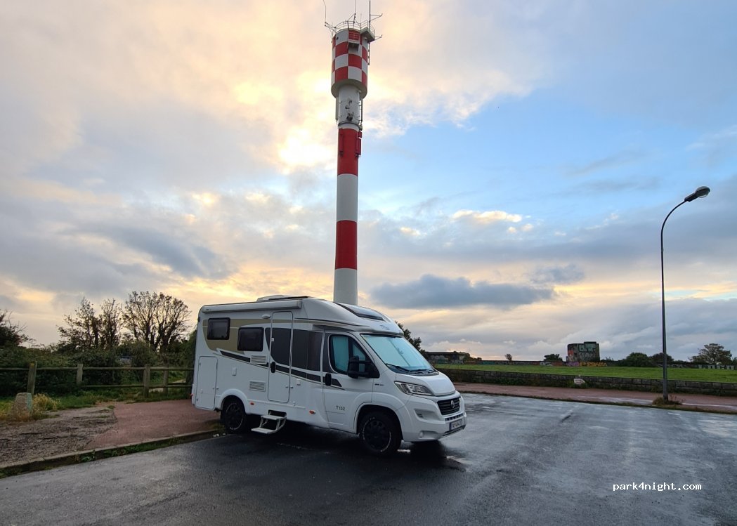 (76310) Sainte-Adresse - 100 Route du Cap — foto 2