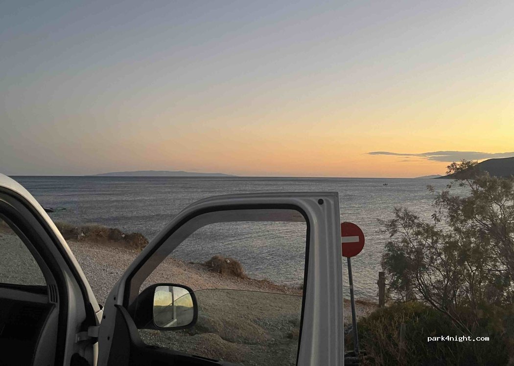 (340 13) Karistos - Unnamed Road — foto 2