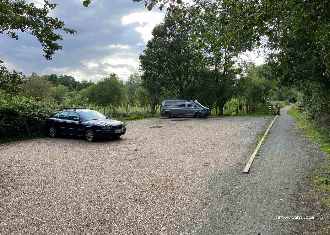 (NR9 5LR) Lenwade - 1 Station Road — foto