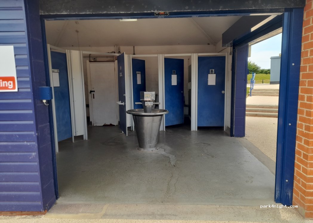 (CM6 1UG) Dunmow - A120 — foto 3