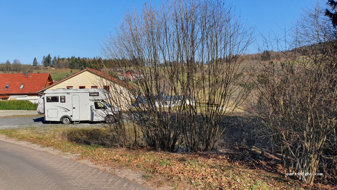 (98667) Schleusegrund - 5 Straße zum Naturtheater — foto