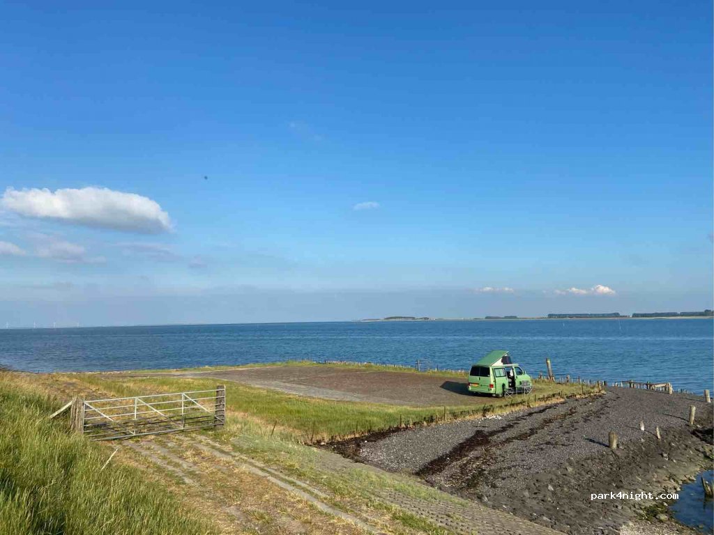 (4675 RB) Kats - Zeedijk — foto 3