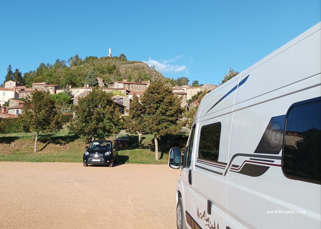 (63490) Usson, Puy-de-Dôme - Usson — foto 3