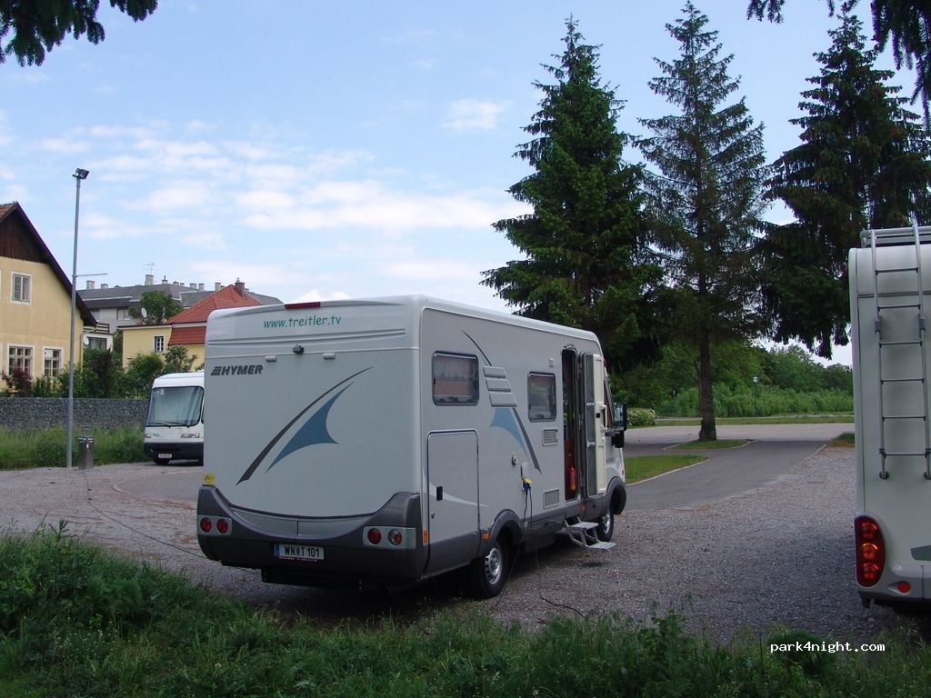 Wohnmobilstellplatz Eggenburg — foto