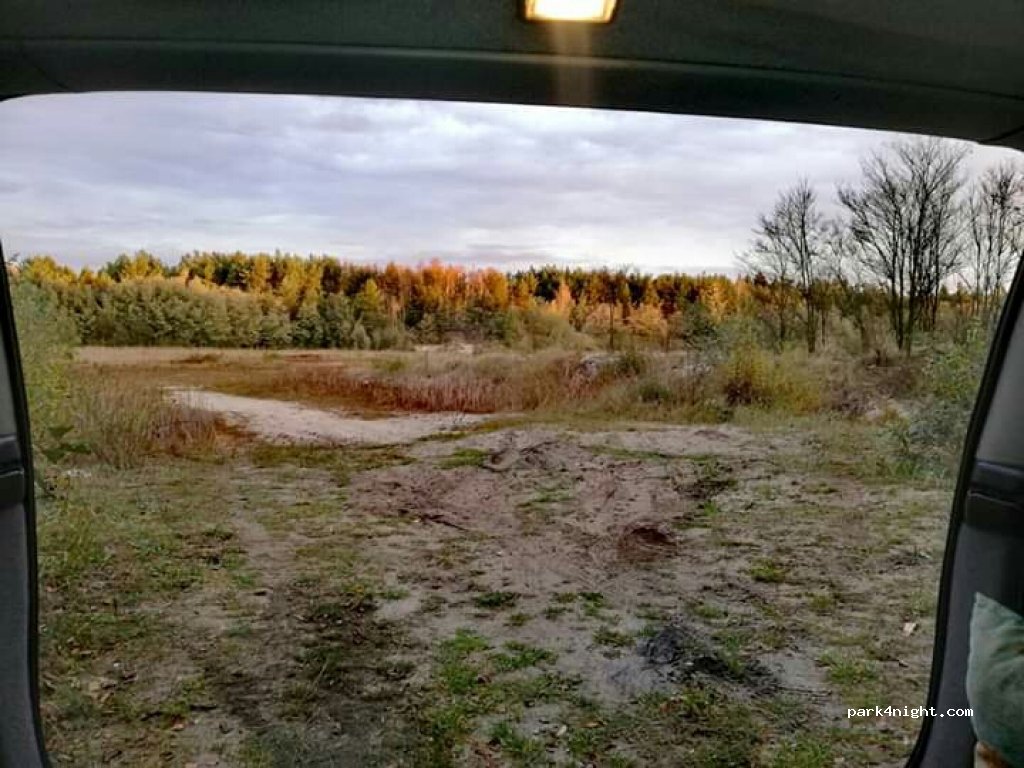 (27-415) Kunów - Kolejowa — foto