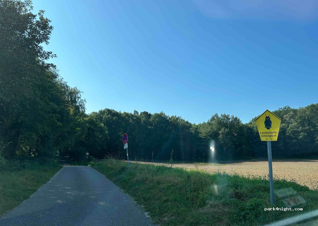 Parkplatz für die Badestelle am Klüthsee — foto 4