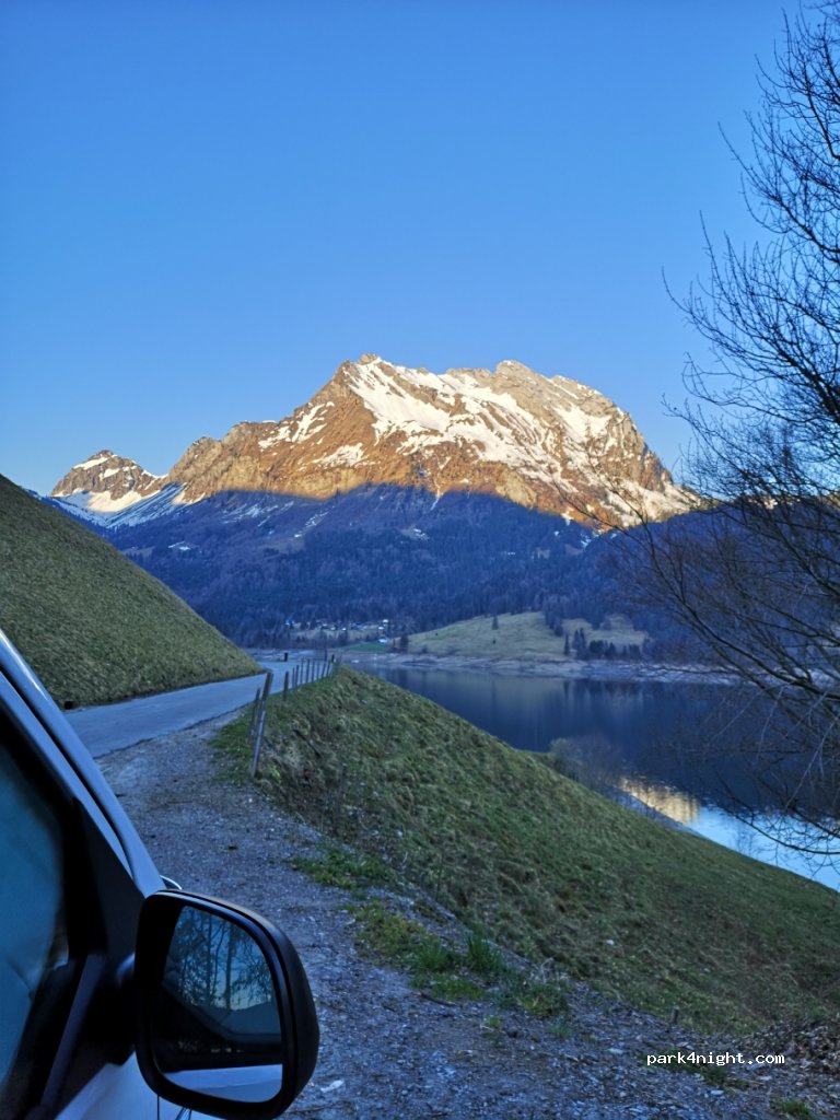 (8858) Innerthal - Seestrasse — foto