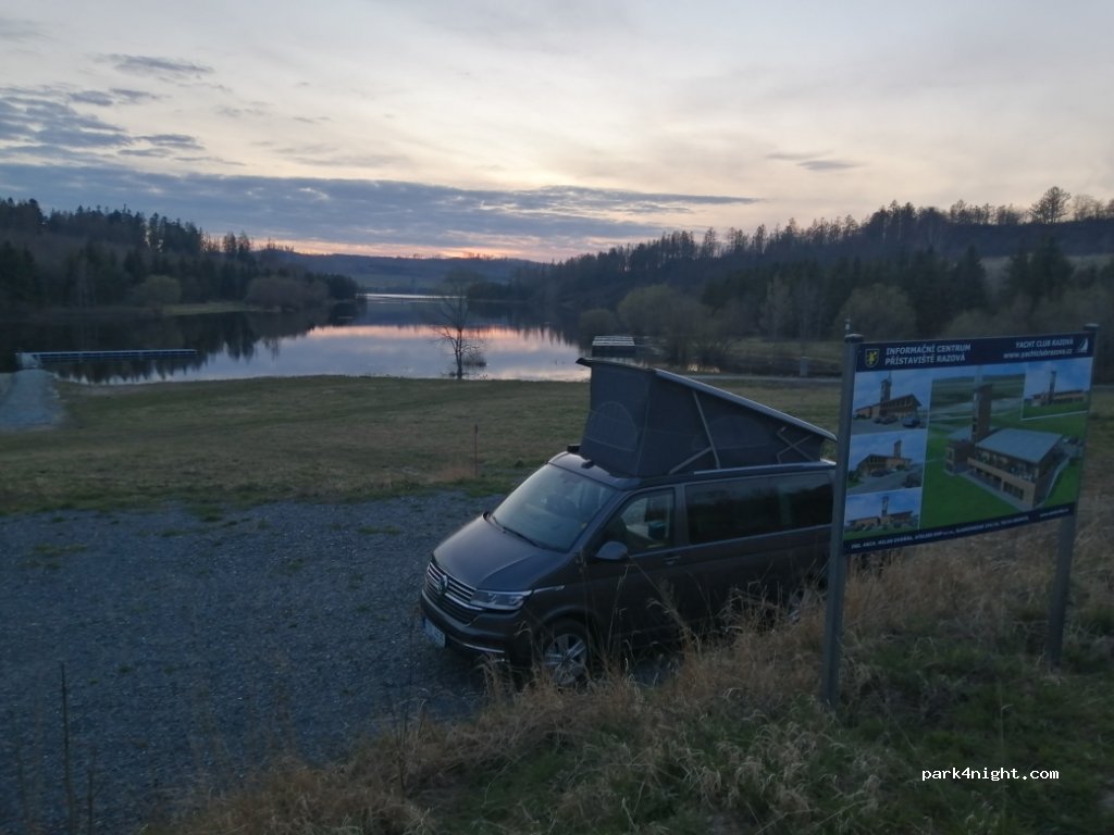 (792 01) Razová - Unnamed Road — foto
