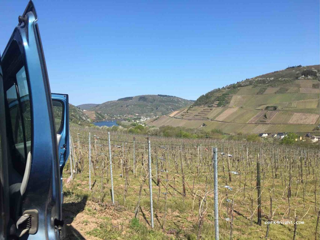 (56856) Zell (Mosel) - Barlstraße — foto 3